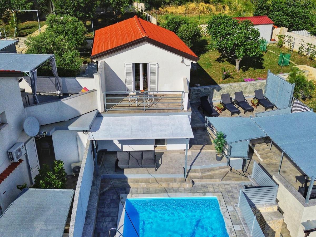 Villa Carmen Draga Bašćanska Екстериор снимка