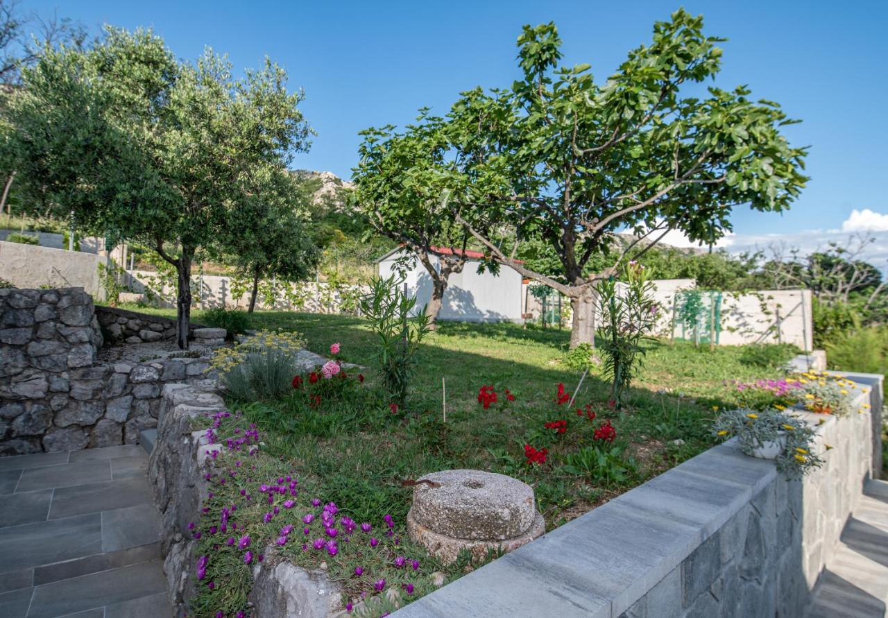 Villa Carmen Draga Bašćanska Екстериор снимка